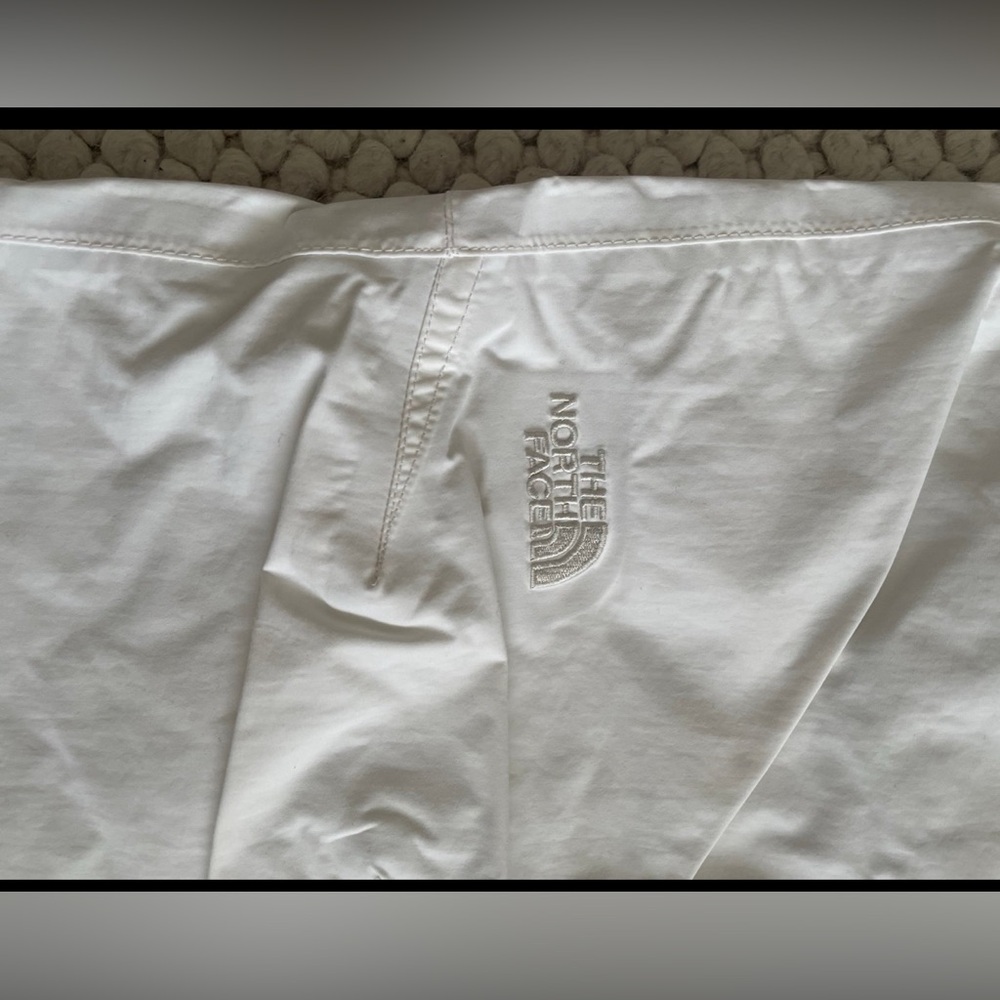North Face Hyvent Snow Pants - Picture 5 of 7